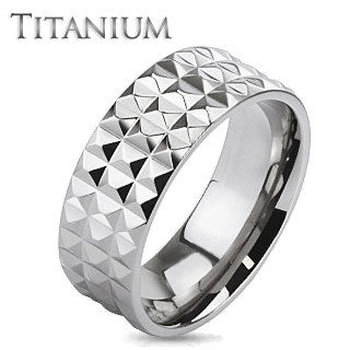 Charismatic - Edgy Faceted-Cuts Titanium Comfort-Fit Ring